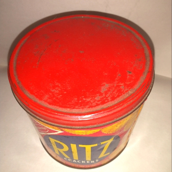 Vintage Ritz Crackers Tin dont be fooled by Rep - Picture 5 of 6